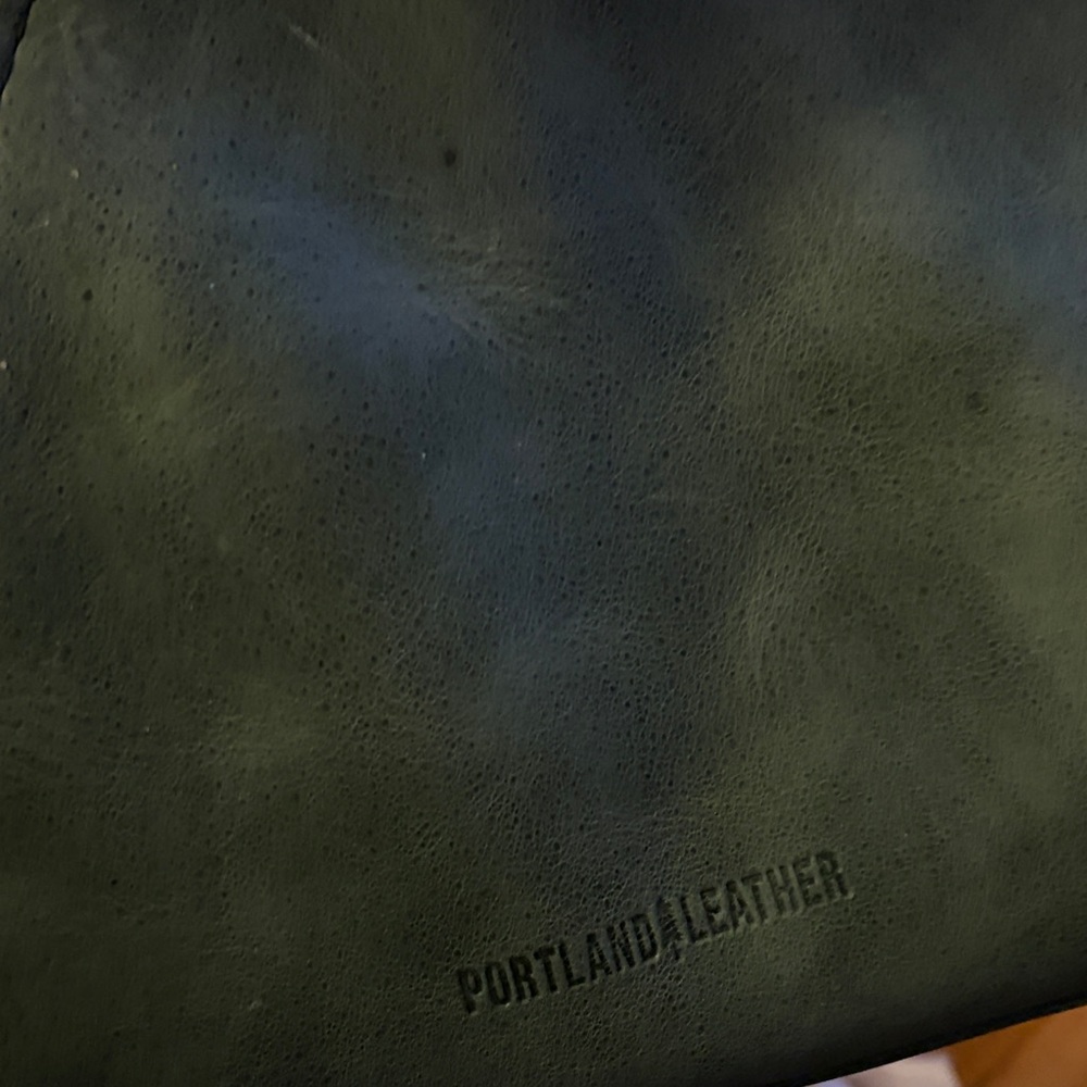 Green Leather Tote Bag - Picture 7 of 7